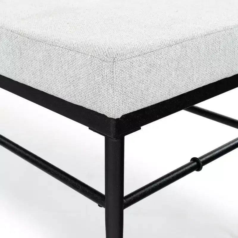 Banc en lin et métal